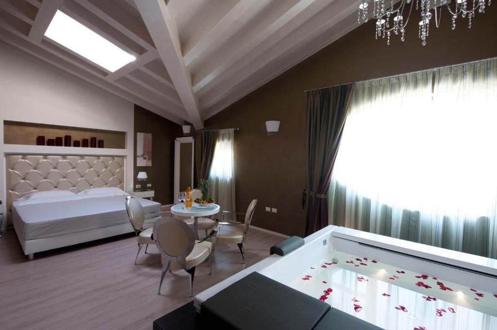 Hotel Morgana Rodengo-Saiano Quarto foto